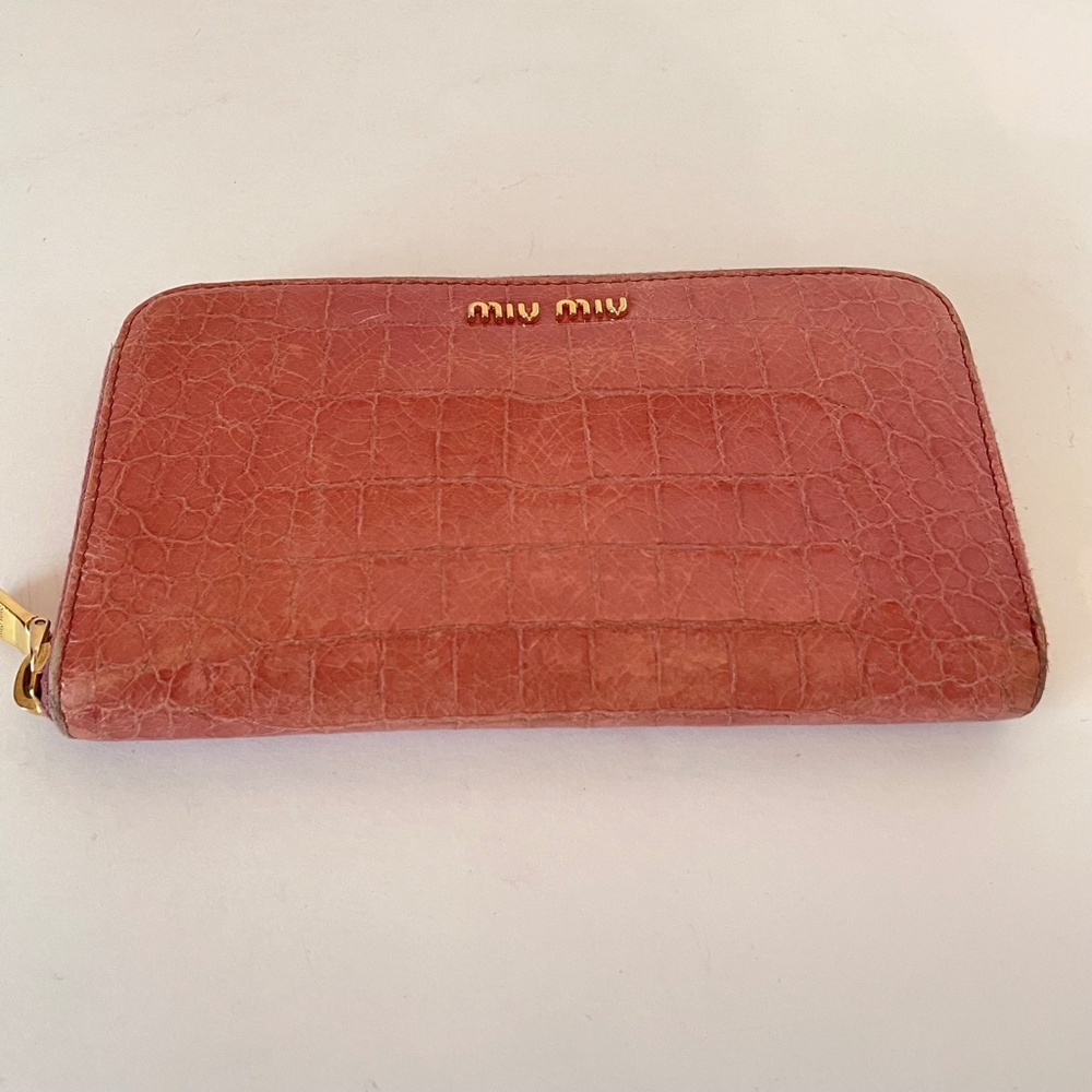 Miu Miu By Prada Pink/Mauve Croc Embossed Zip Aro… - image 3